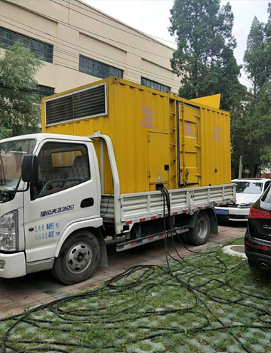 新荣发电车出租-柴油发电机组排烟系统设计要求及其考虑因素