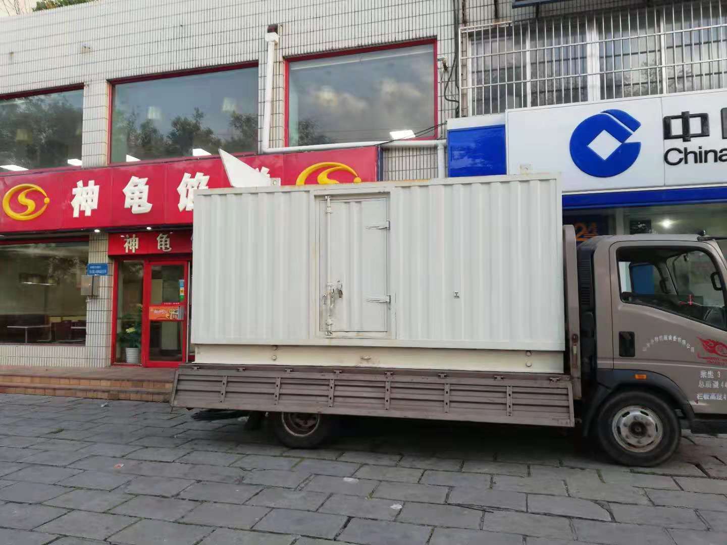 新荣出租发电机-柴油发电机组错误的启动方式